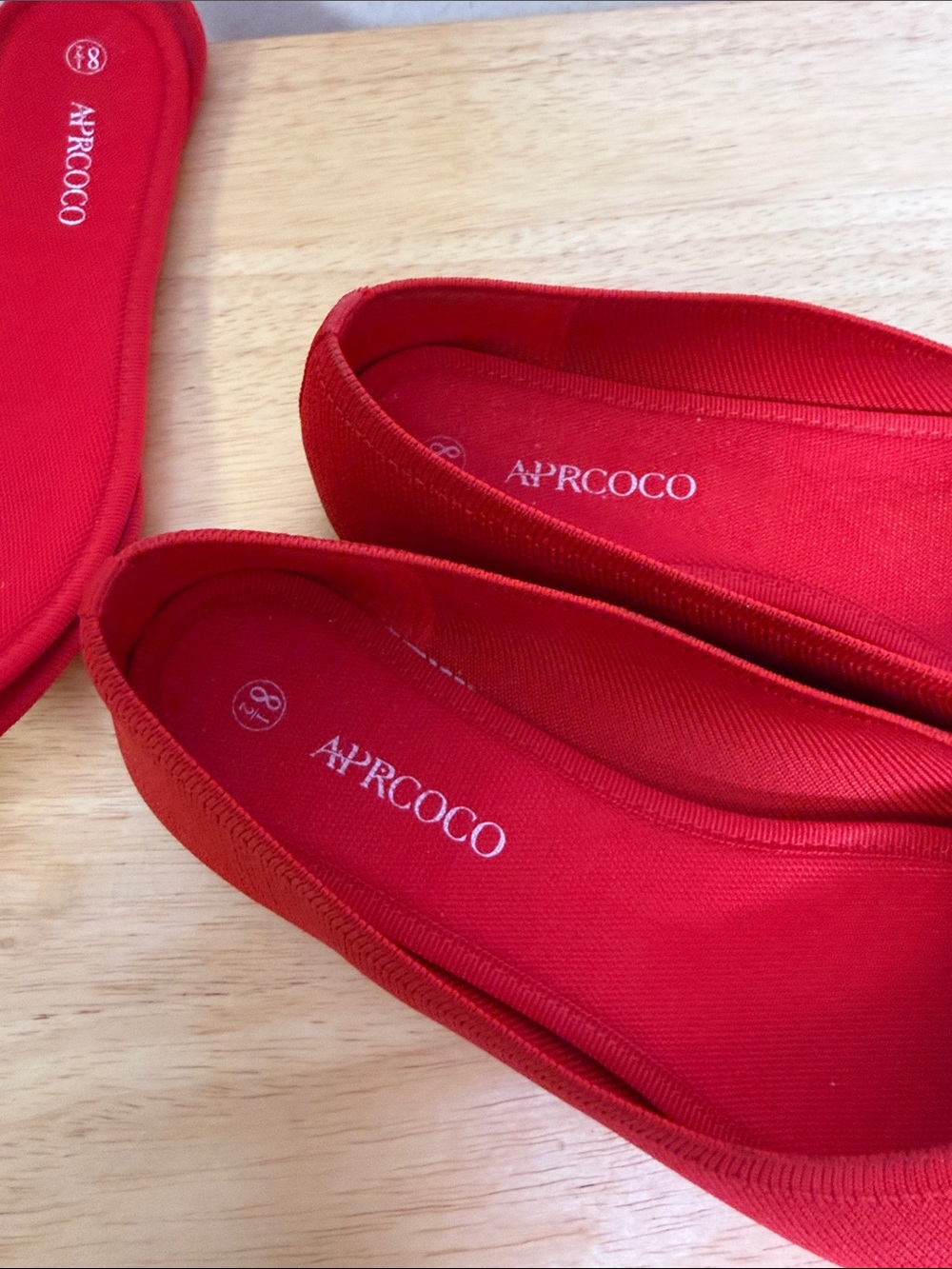Pointed-Toe Red Knit Slip-On Flats - Picture 2 of 5
